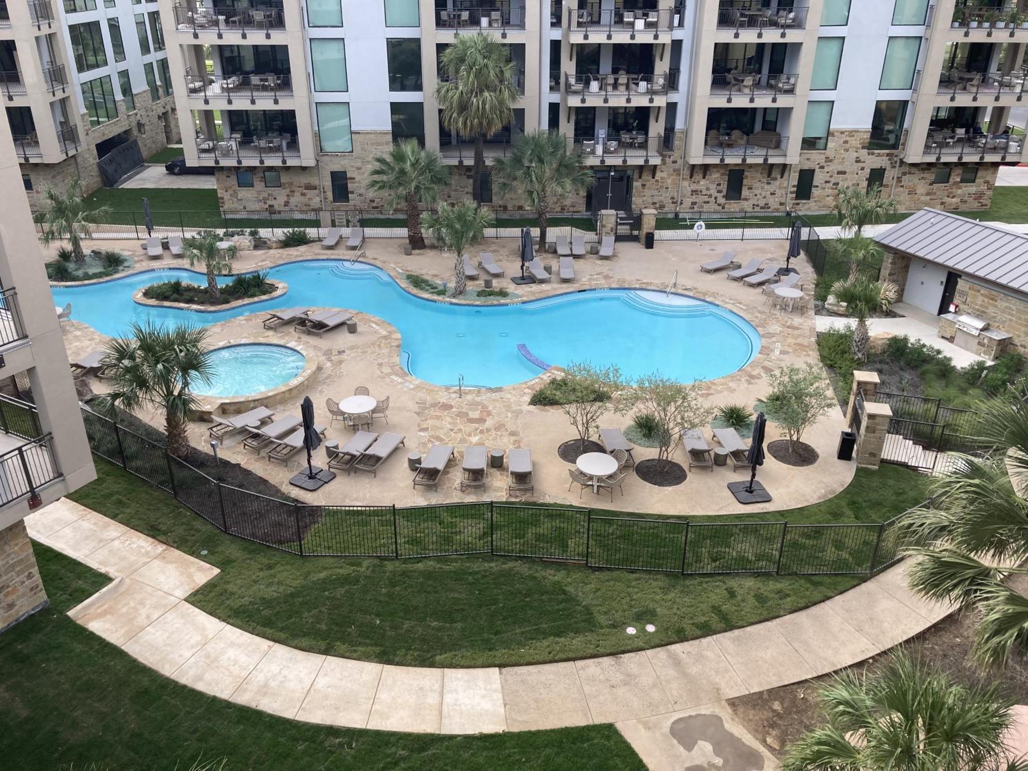 The Waters Condo Building 3 Horseshoe Bay Phòng bức ảnh